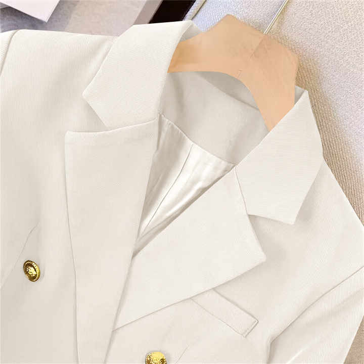Office Lady Slim Blazer -سترة مكتب نسائية