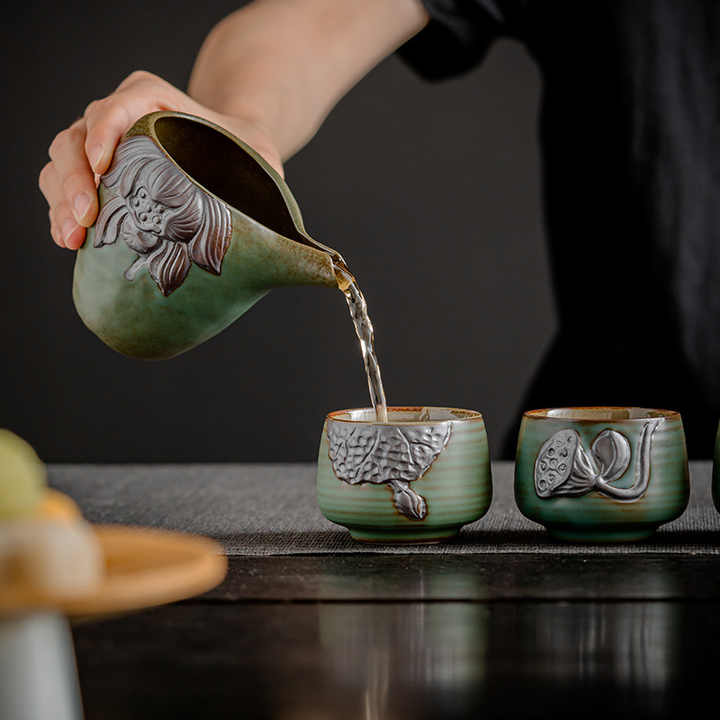 Retro Kung Fu Design Pottery Teapot Set 