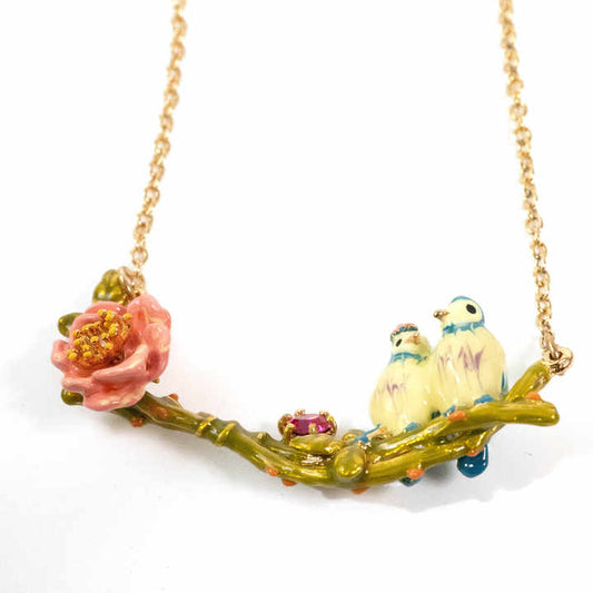 قلادات نسائيه