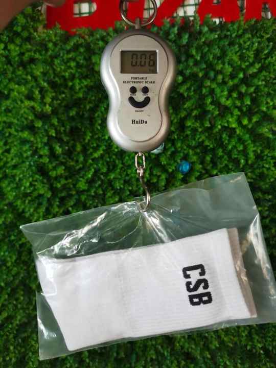 B84 RTS جوارب رياضية بيضاء مصنوعة في . B84 RTS White Sports Socks Made