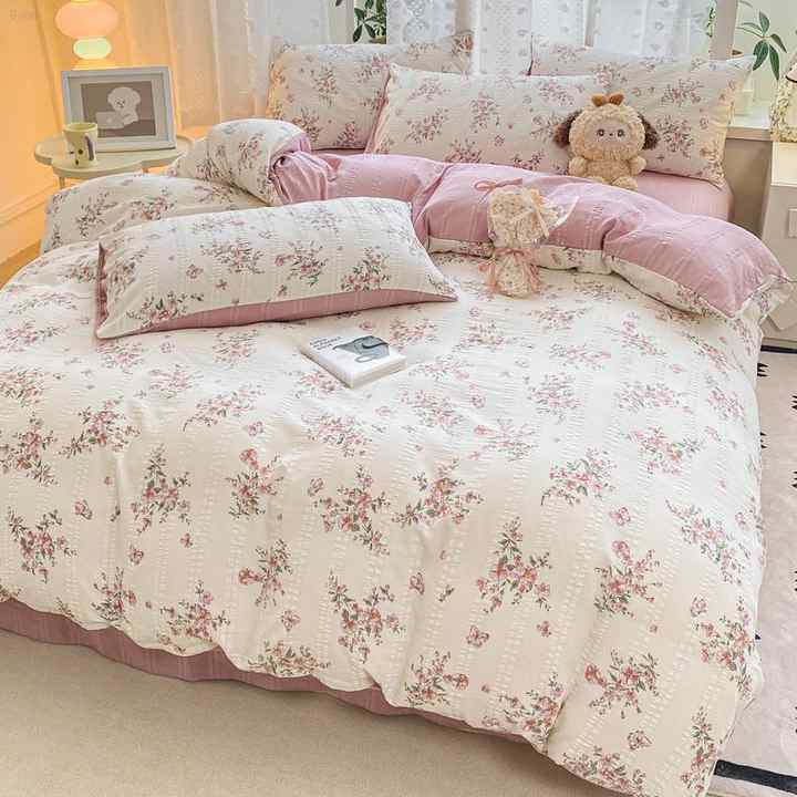 مجموعة مفروشات الأسرّة الفاخرة الأكثر مبيعاً في القائمة الجديدة The best-selling luxury bedding collection in the new list