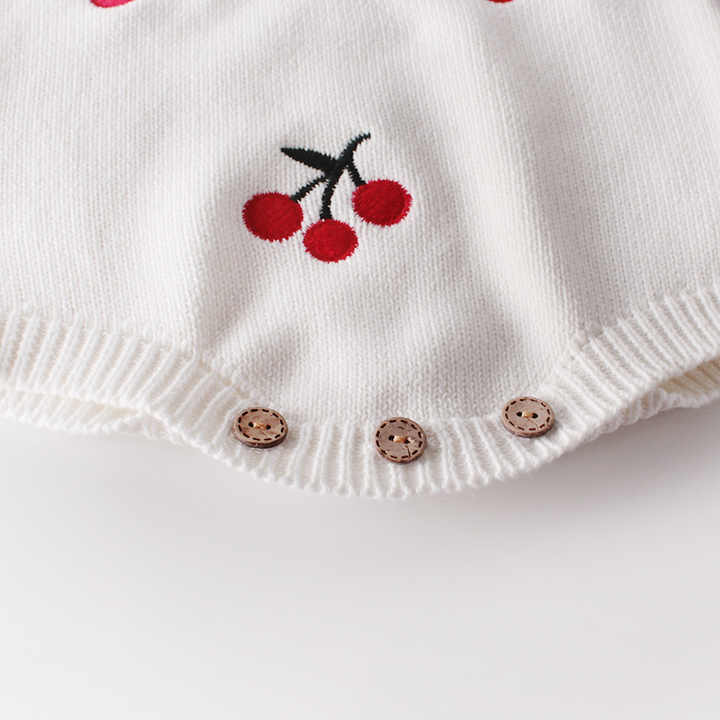 Newborn baby girls clothes 