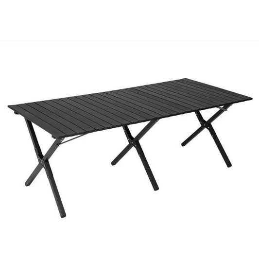 Durable and stylish outdoor restaurant tables and furniture 