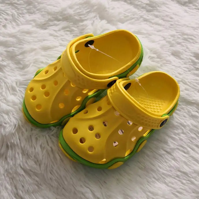 Cartoon girls' crocs