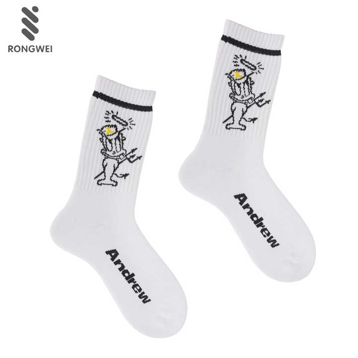 Fashion Cartoon Crew Casual Sports Socks White Custom Basketball Crew Running Socks 