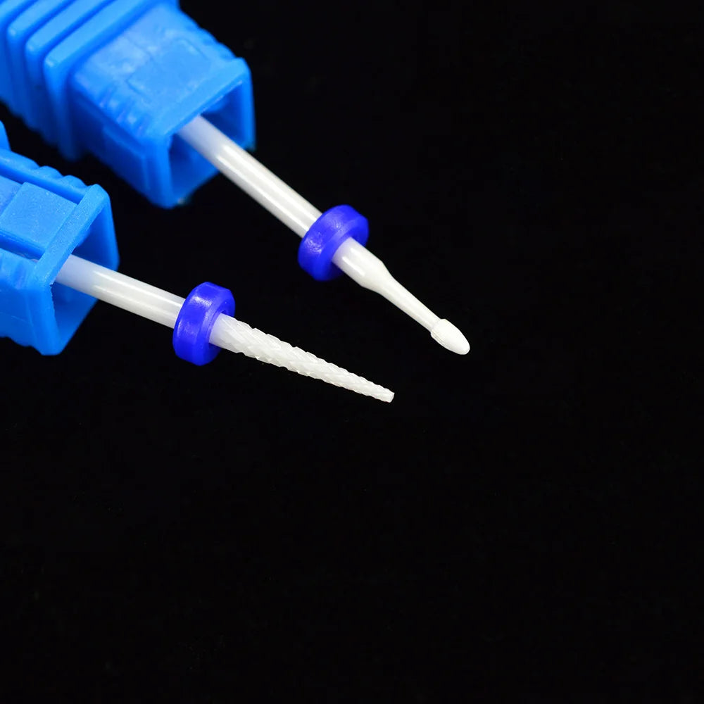 ادوات فن الاضافر