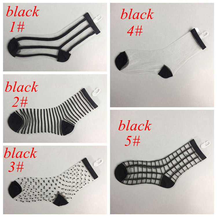 جوارب حريرية رقيقة جداً وشفافة