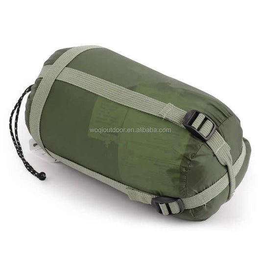 sleeping bag . حقيبة نوم