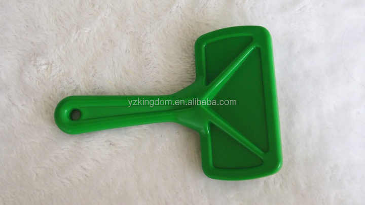 Hot Sale Pet Supplies Green and Red Pet Cat Dog Puppy Dog Hair Fur Coat Grooming Brush 