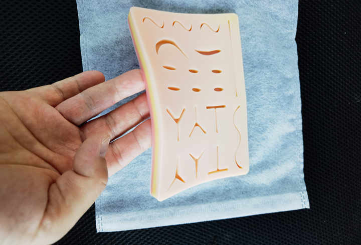Popular good quality silicone suture set for medical. 