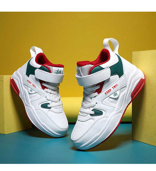 Special Offer Children's Sports Shoes Running Shoes. 