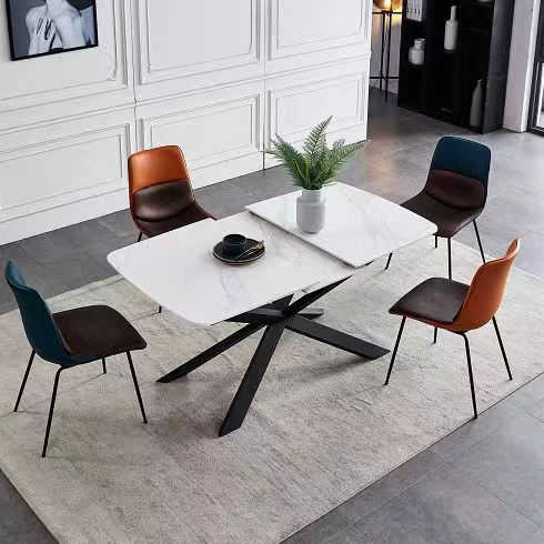 طاولة طعام من الرخام