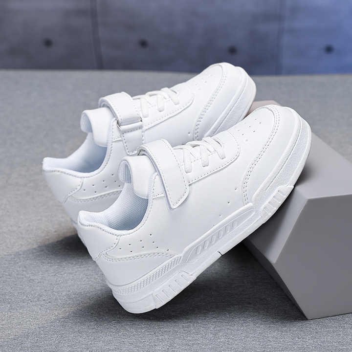 أحذية كاجوال للأطفال بتصميم جديد ، أحذية رياضية . New design children's casual shoes,