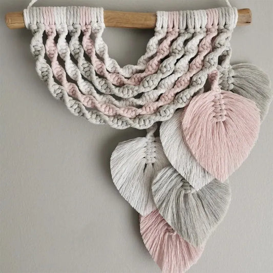 Hanging wall decor 