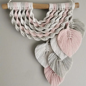Hanging wall decor 