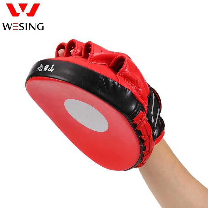 ادوات رياضه , Sports equipment