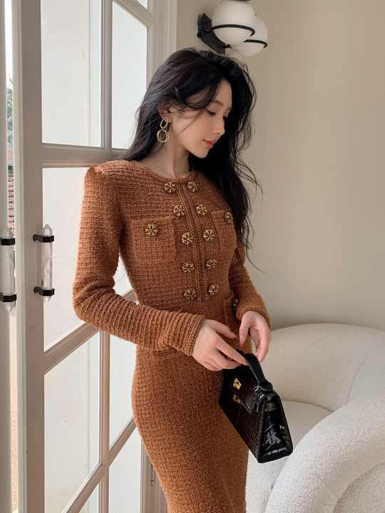 فساتين نسائي طويلة