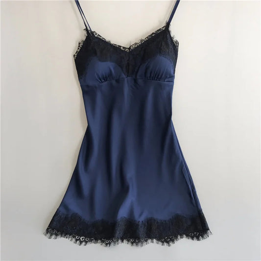 بيجامة ساتان-بدلات نوم نسائيه