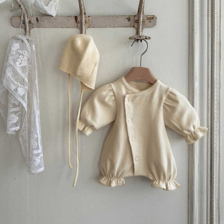 معطف ملفوف بأكمام Wrap coat with sleeves