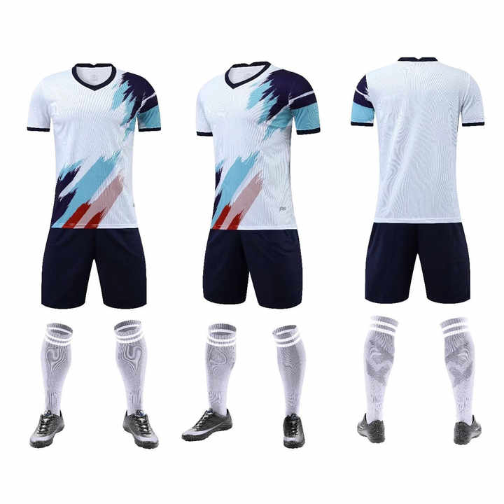 Low T-shirt football clothing