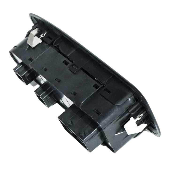 Mercedes spare parts . قطع غيار مرسيدس