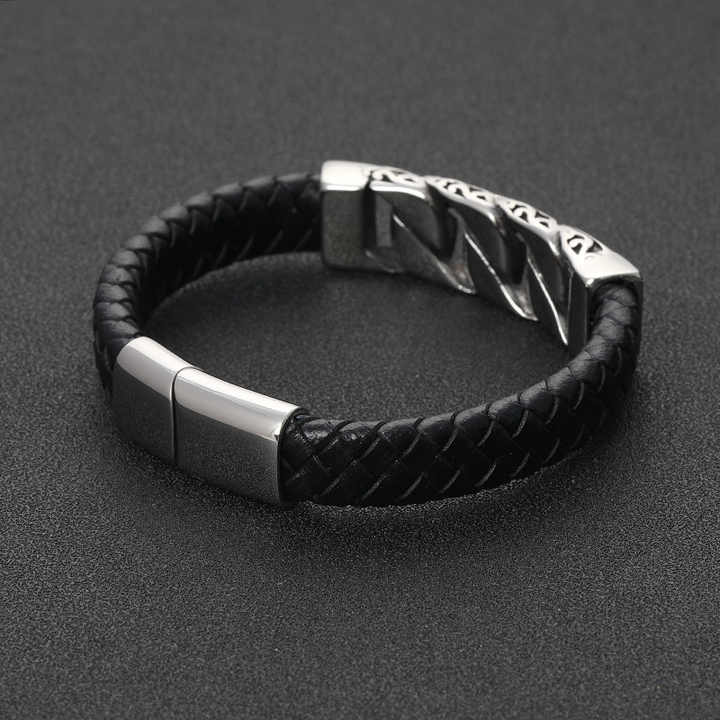 Wholesale Men's Woven Leather Stainless Bracelet. 