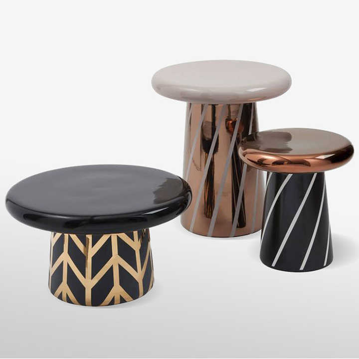luxury side table .. طاولة جانبية فاخرة