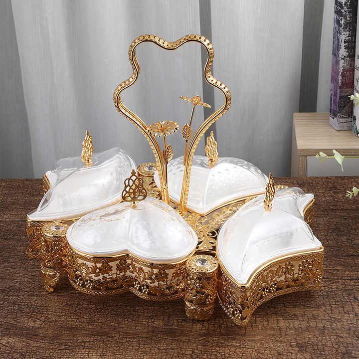 Qian Hu Turkish Luxury Golden Metal Plastic Dry Snack Tray Fruit Plates with Lid 