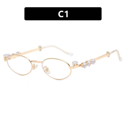 Elegant and classic eyeglasses for women 