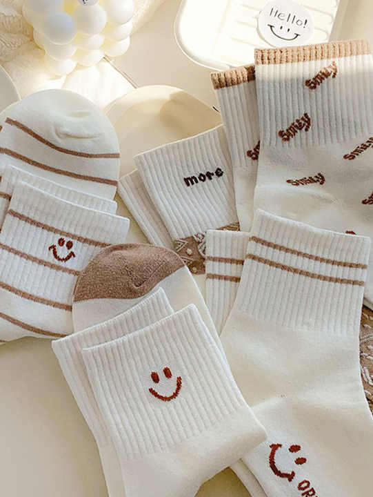 Comfortable women's socks 