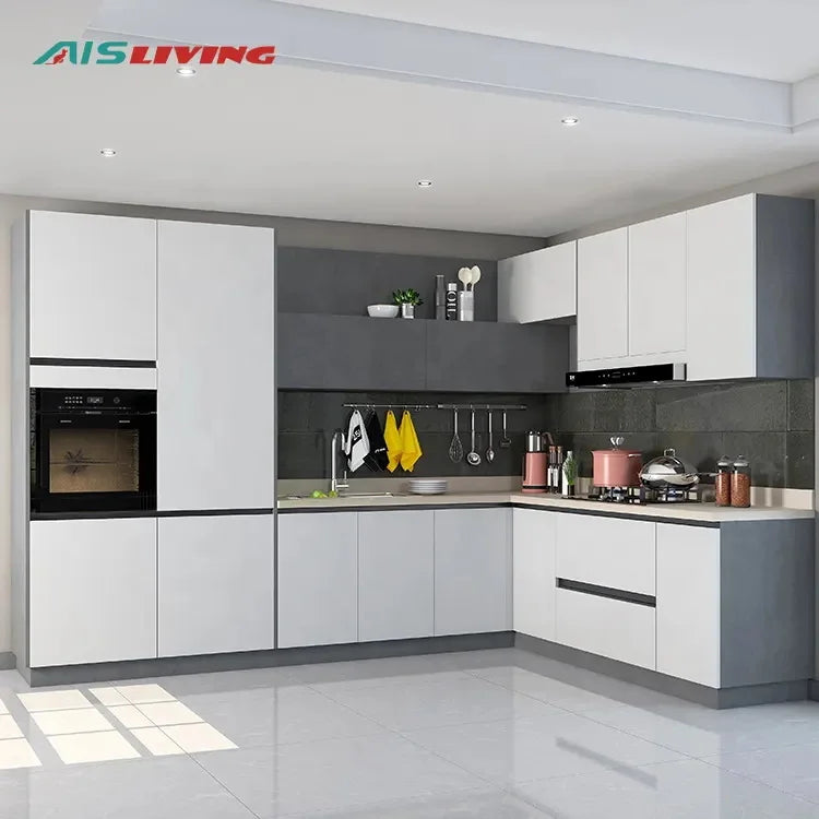Complete set of kitchen furniture 