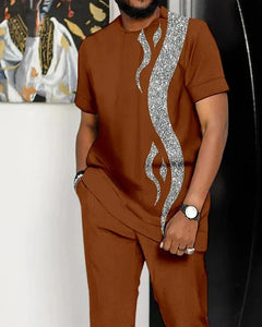 بدلة رجالية بنية بيضاء مطبوعة بأكمام قصيرة