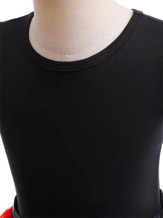 ملابس الفتيات girls' clothing