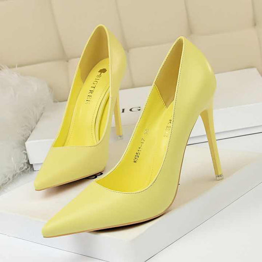 Simple and fashionable stiletto heels for women 