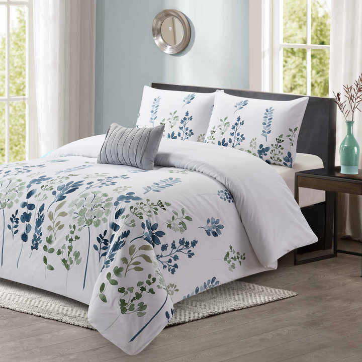مجموعة أغطية سرير بوليستر بالجملة للسوبر . Wholesale polyester bed sheet set for supermarkets and
