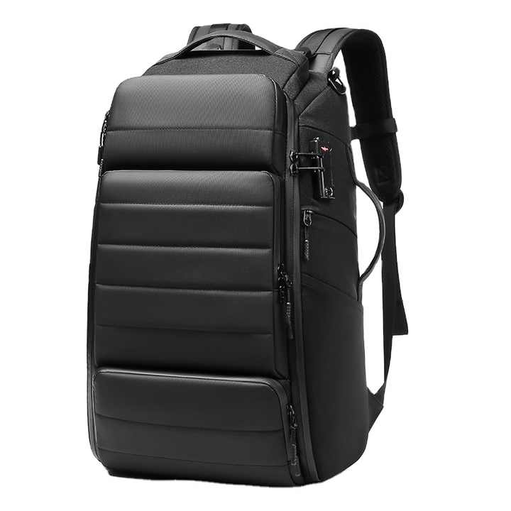 Large capacity backpack 