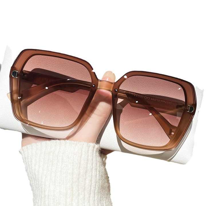 نظارات شمسيه للسيدات - Ladies sunglasses