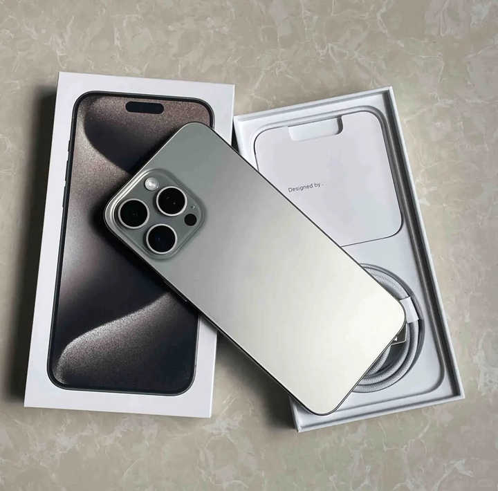 لهاتف آيفون 16  16 Pro Max