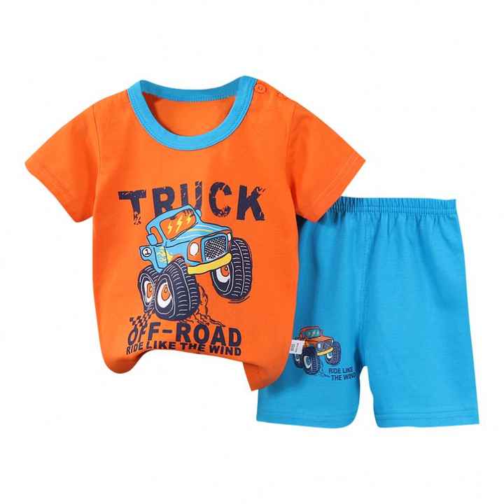 Ready-made children's pajamas 