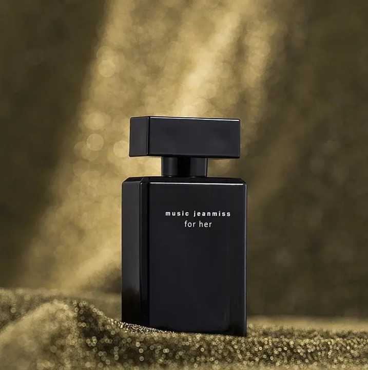 عطر زهري - نسائي