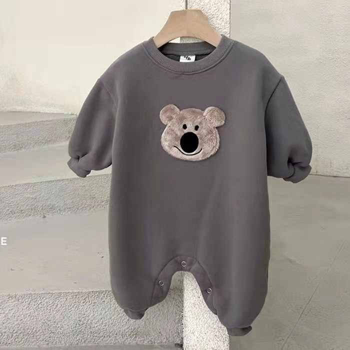 children's clothing 