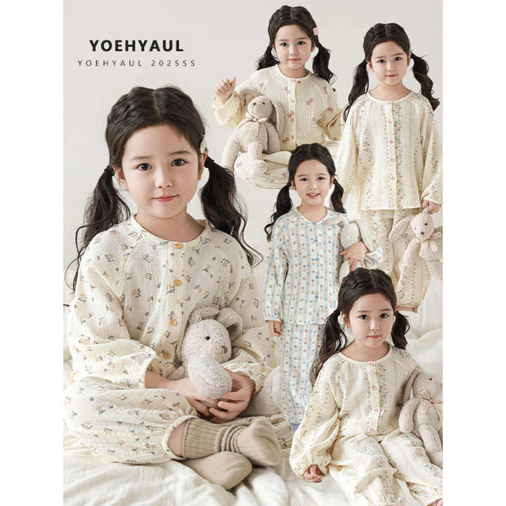 Summer pajamas for children 