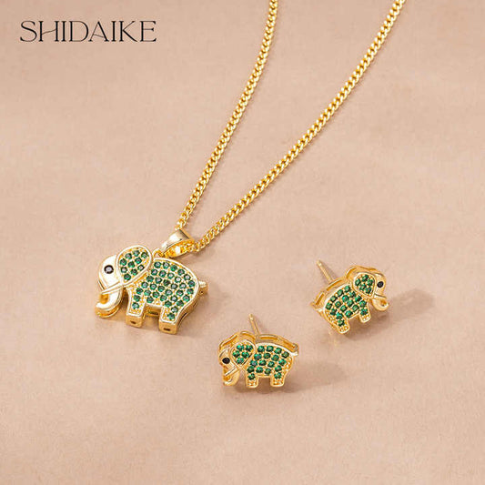 قلادات نسائيه