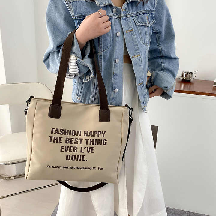 Elegant women's fabric bag 