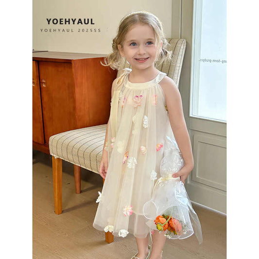 فستان من الدانتيل