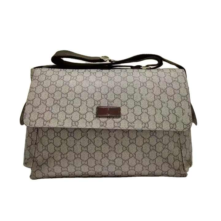 Diaper bag for mothers 