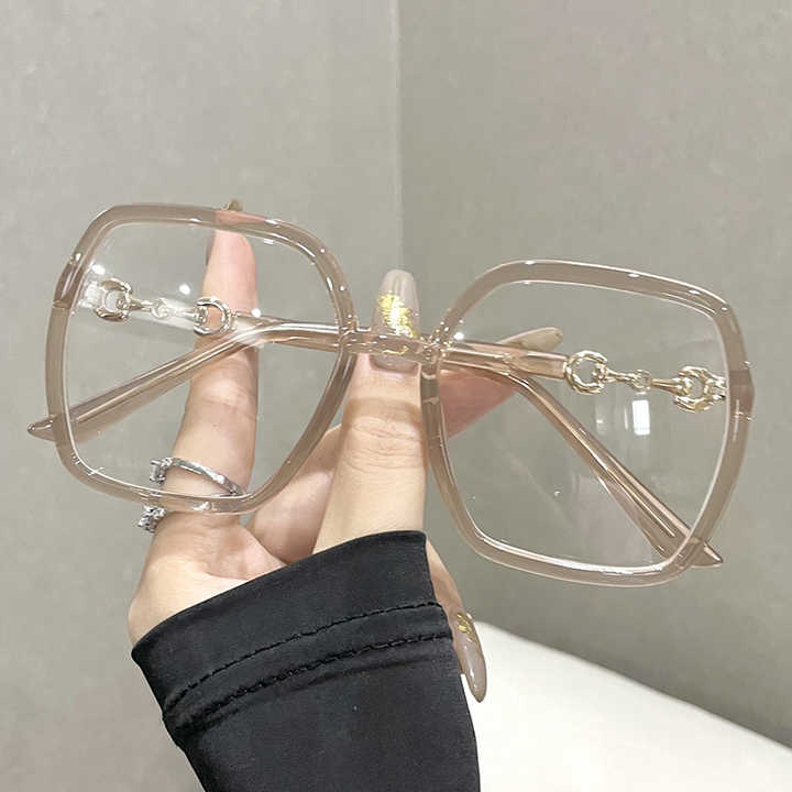 oversized square sunglasses 
