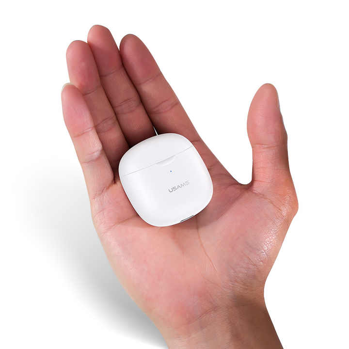 earphone . سماعه