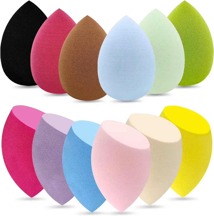 Face with beauty blender 