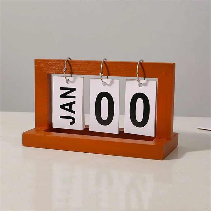wooden calendar تقويم خشبي